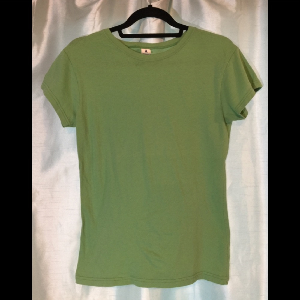 Ladies fitted tee, very soft, 100% cotton, NWT